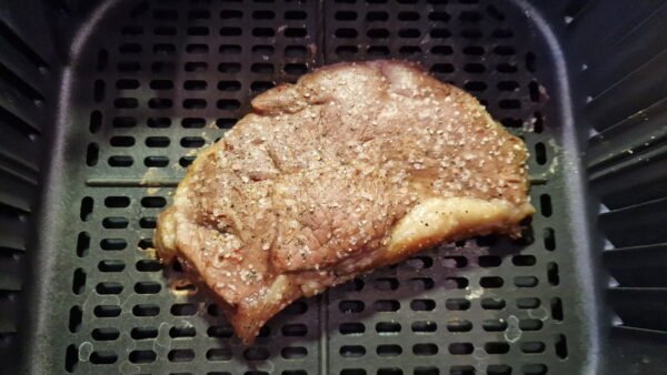 Sirloin steak cooked in air fryer