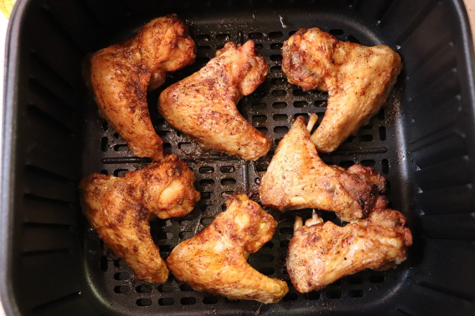 Chicken wings in a hot-air fryer